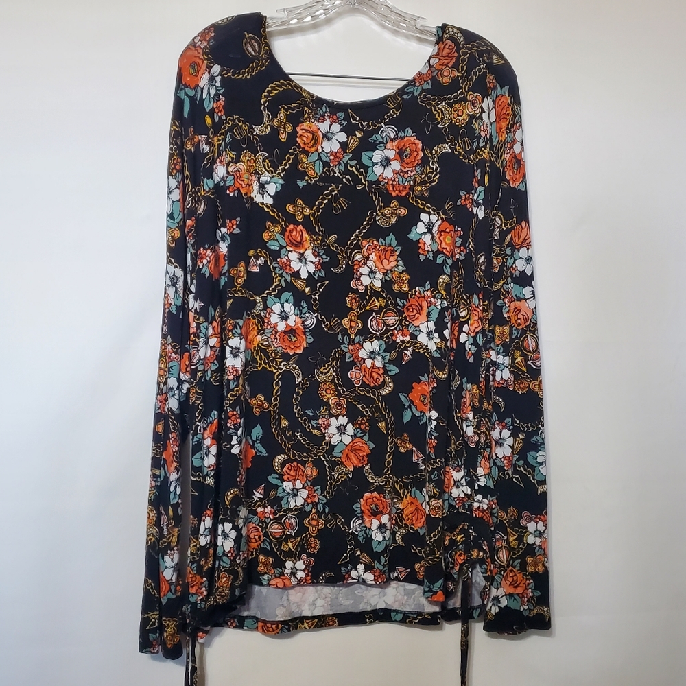 Women's Slinky Knit Size 3X Cut Out Adjustable Ruched Side Tie Floral Chain Top
